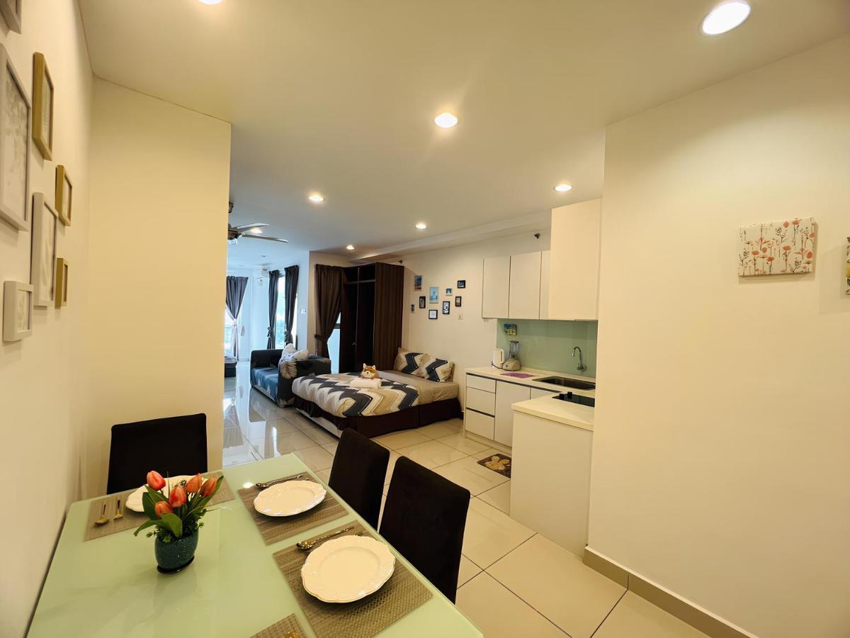Mansion One L 4pax A L Cityview L Gleneagle L By Perfectsweethome